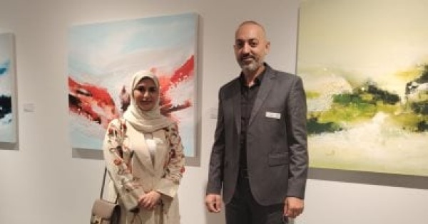 فاطمة الحمادى بملتقى الخط العربى التغذية البصرية ضرورية لتطوير أسلوب الفنان فاطمة الحمادى بملتقى الخط العربى التغذية البصرية ضرورية لتطوير أسلوب الفنان