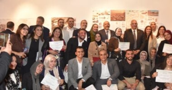 التنسيق الحضارى يفتتح معرض رؤى مستقبلية 2 بمشاركة شباب المعماريين