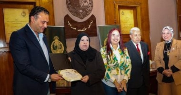 نادى طلعت حرب يحتفى بذكرى انتصارات أكتوبر ويكرم أسر الشهداء نادى طلعت حرب يحتفى بذكرى انتصارات أكتوبر ويكرم أسر الشهداء