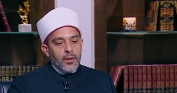 أحمد وسام يجوز للأخ إعطاء زكاته لأخته المحتاجة والأم يمكنها مساعدة زوج ابنتها الفقير أحمد وسام يجوز للأخ إعطاء زكاته لأخته المحتاجة والأم يمكنها مساعدة زوج ابنتها الفقير
