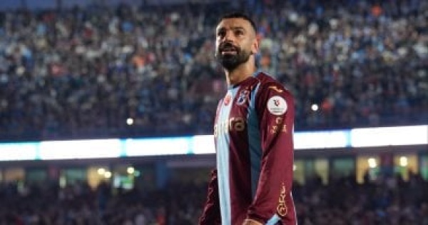 بى بى سى تحتفى بتجربة محمد صلاح فى طرابزون عبر فيلم وثائقى فيديو بى بى سى تحتفى بتجربة محمد صلاح فى طرابزون عبر فيلم وثائقى فيديو