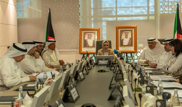 وزيرة الشؤون برنامج حماية الأسرة مظلة حكومية موحدة تضم 86 مبادرة بمشاركة 13 جهة وزيرة الشؤون برنامج حماية الأسرة مظلة حكومية موحدة تضم 86 مبادرة بمشاركة 13 جهة