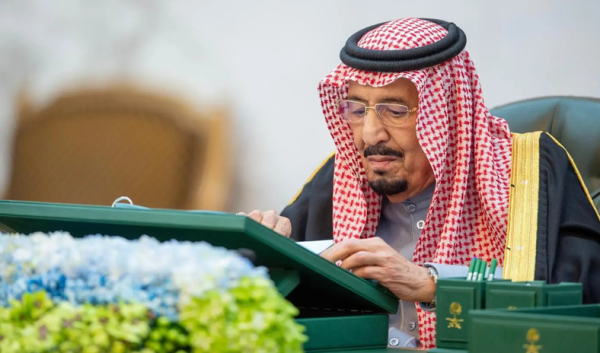 السعودية أمر ملكي بإعادة تشكيل مجلس الوزراء برئاسة ولي العهد وبأعضائه الحاليين السعودية أمر ملكي بإعادة تشكيل مجلس الوزراء برئاسة ولي العهد وبأعضائه الحاليين