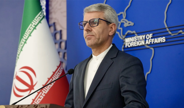 إيران تعلن الاتفاق مع ع مان بشأن مسار مضيق هرمز