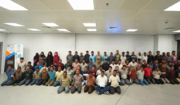 الداخلية ضبط 74 مخالفا ومطلوبا في حملة تفتيش بالفحيحيل الداخلية ضبط 74 مخالفا ومطلوبا في حملة تفتيش بالفحيحيل