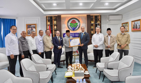 الكويت وإندونيسيا تبحثان توسيع التعاون ودعم التنمية في المناطق الريفية الكويت وإندونيسيا تبحثان توسيع التعاون ودعم التنمية في المناطق الريفية
