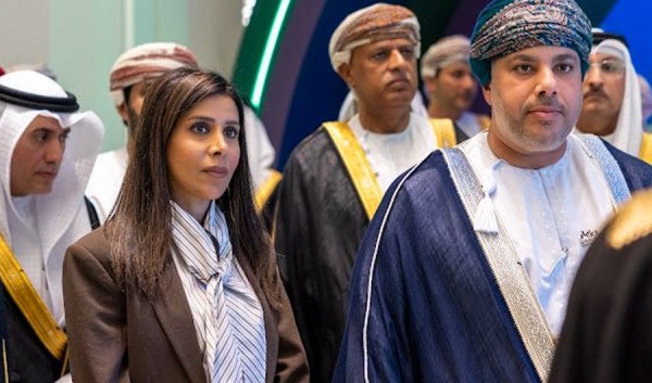 وزيرة الأشغال الملتقى الخليجي للتنقل الأخضر يدعم التوجه لنقل أقل انبعاثا للكربون