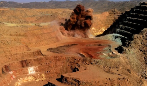 قتيلا على الأقل في انهيار منجم ذهب في ولاية غرب كردفان بالسودان
