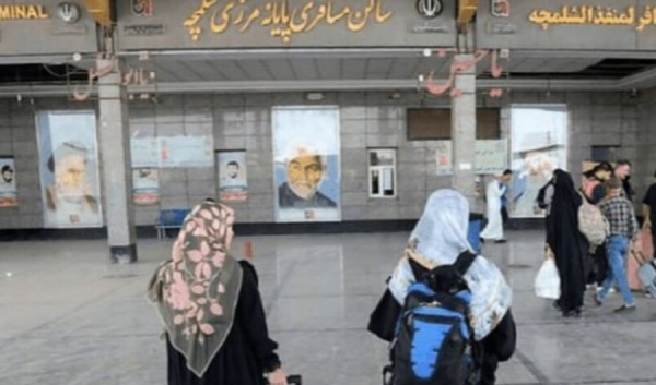 إيران إعادة فتح معبر الشلامجة الحدودي مؤقتا بعد إغلاق عراقي إيران إعادة فتح معبر الشلامجة الحدودي مؤقتا بعد إغلاق عراقي
