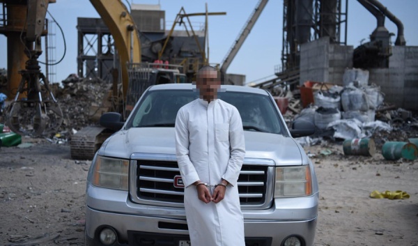 المرور ضبط متهم ين ارتكبا أعمال الاستهتار والرعونة وكبس مركبتيهما المرور ضبط متهم ين ارتكبا أعمال الاستهتار والرعونة وكبس مركبتيهما