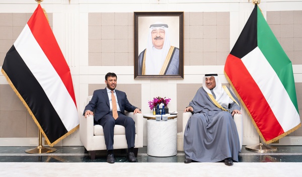 ممثل سمو الأمير يستقبل نائب رئيس مجلس القيادة الرئاسي بالجمهورية اليمنية ممثل سمو الأمير يستقبل نائب رئيس مجلس القيادة الرئاسي بالجمهورية اليمنية