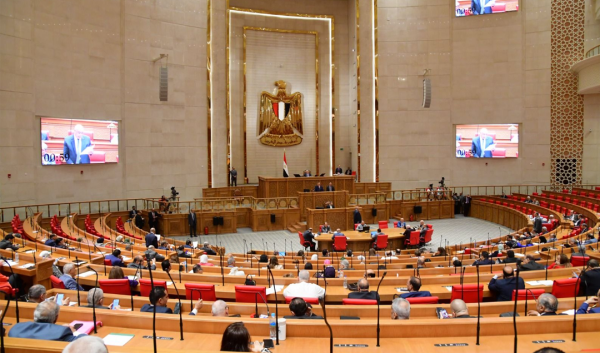 مجلس النواب المصري يعقد جلسة طارئة غدا بعد طلب السيسي تفويضا لدعم السعودية مجلس النواب المصري يعقد جلسة طارئة غدا بعد طلب السيسي تفويضا لدعم السعودية