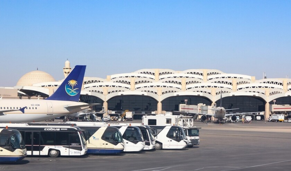 مطار الرياض يدعو المسافرين إلى التحقق من حالة رحلاتهم قبل التوجه إليه