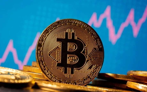 البيتكوين تواصل الارتفاع وتتجه نحو مكاسب أسبوعية مدعومة بالبيانات الأمريكية البيتكوين تواصل الارتفاع وتتجه نحو مكاسب أسبوعية مدعومة بالبيانات الأمريكية