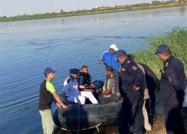 مصرع عامل غرقا أثناء الاستحمام بمجرى مائي هربا من الموجه الحارة في المنيا مصرع عامل غرقا أثناء الاستحمام بمجرى مائي هربا من الموجه الحارة في المنيا