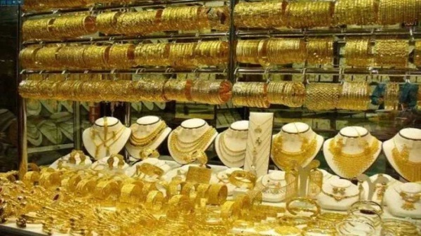 هدوء في الصاغة سعر الذهب اليوم الأربعاء 15 يوليو 2026 في مصر عيار 21 الآن هدوء في الصاغة سعر الذهب اليوم الأربعاء 15 يوليو 2026 في مصر عيار 21 الآن