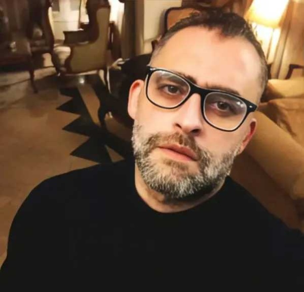 من هو أحمد جلال عبد القوي ويكيبيديا السيرة الذاتية وأبرز أعمال نجم حضرة المتهم أبي من هو أحمد جلال عبد القوي ويكيبيديا السيرة الذاتية وأبرز أعمال نجم حضرة المتهم أبي
