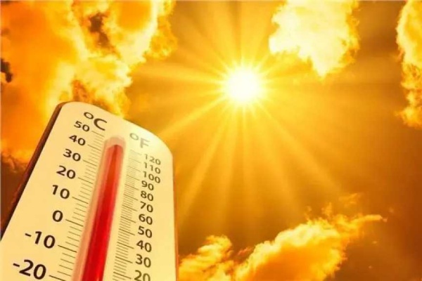 طقس الثلاثاء 21 يوليو أجواء شديدة الحرارة والعظمى بالقاهرة 38 درجة طقس الثلاثاء 21 يوليو أجواء شديدة الحرارة والعظمى بالقاهرة 38 درجة