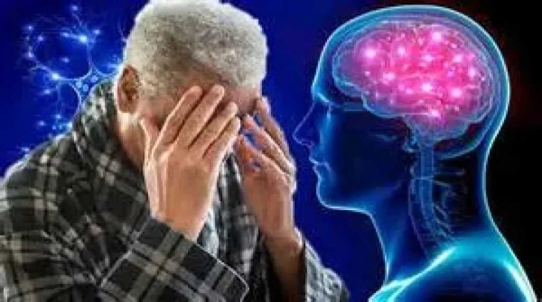 علامات الزهايمر المبكر أعراض قد تكشف المرض في بدايته وأهم طرق الوقاية للحفاظ على صحة الدماغ علامات الزهايمر المبكر أعراض قد تكشف المرض في بدايته وأهم طرق الوقاية للحفاظ على صحة الدماغ