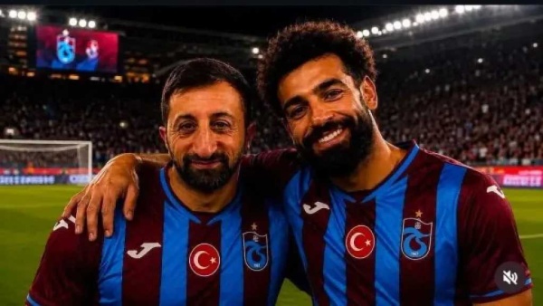 كوكسال بابا يشعل منصات التواصل برسالته وصورته مع محمد صلاح كوكسال بابا يشعل منصات التواصل برسالته وصورته مع محمد صلاح