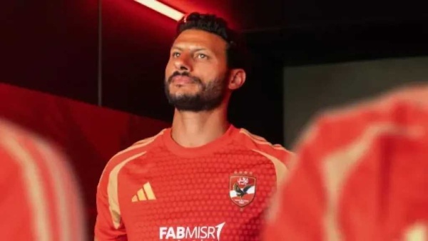 محمد الشناوي يرفض الاعتزال مع الأهلي ويطلب تمديد عقده موسم ا إضافي ا محمد الشناوي يرفض الاعتزال مع الأهلي ويطلب تمديد عقده موسم ا إضافي ا