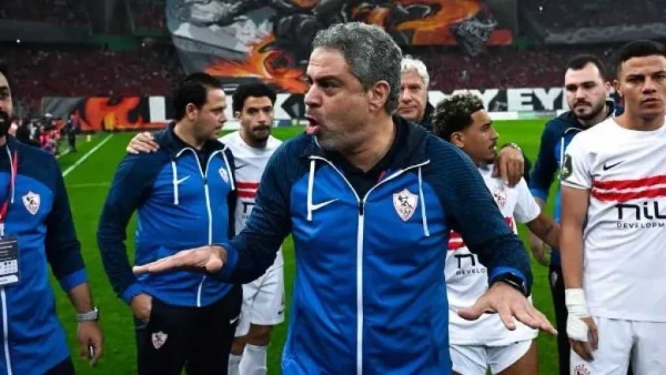 معتمد جمال يجتمع بلاعبي الزمالك قبل مران اليوم استعداد ا لمواجهة أبوقير للأسمدة