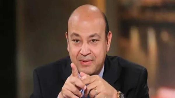 عمرو أديب يحذر مذيع ا شاب ا من الغرور الشاشة خطر على وجودك وحياتك