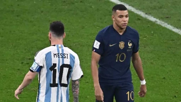 ريال مدريد يعلن إصابة كيليان مبابي ويكشف مدة غيابه المتوقعة ريال مدريد يعلن إصابة كيليان مبابي ويكشف مدة غيابه المتوقعة