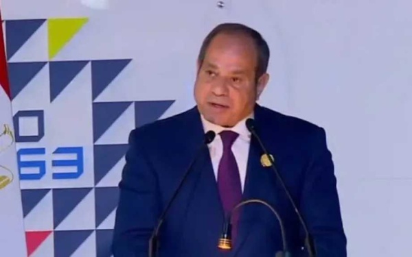 الري يس السيسي يصل ا لى قاعدة حليم العسكرية في العاصمة الا ندونيسية جاكرتا