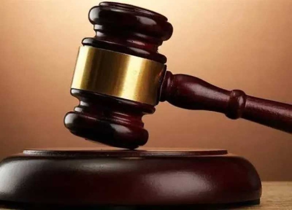 تجديد حبس ملحن وشاعر غنائي شهير 45 يوم ا بتهمة حيازة 60 كيس ا ي شتبه في احتوائها على الكوكايين تجديد حبس ملحن وشاعر غنائي شهير 45 يوم ا بتهمة حيازة 60 كيس ا ي شتبه في احتوائها على الكوكايين