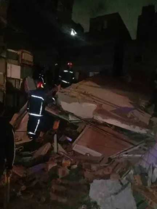 انهيار عقار مأهول بالسكان في أبو سليمان بالإسكندرية والبحث عن مفقودين تحت الأنقاض انهيار عقار مأهول بالسكان في أبو سليمان بالإسكندرية والبحث عن مفقودين تحت الأنقاض