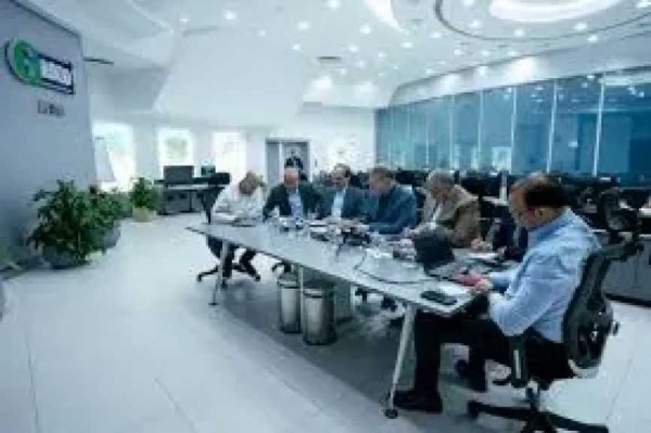 وزير البترول والثروة المعدنية يتفقد مركز التحكم القومي للغاز الطبيعي متابعة لحظية لتدفقات الغاز وتعزيز جاهزية الشبكة لتأمين احتياجات السوق المحلية وزير البترول والثروة المعدنية يتفقد مركز التحكم القومي للغاز الطبيعي متابعة لحظية لتدفقات الغاز وتعزيز جاهزية الشبكة لتأمين احتياجات السوق المحلية