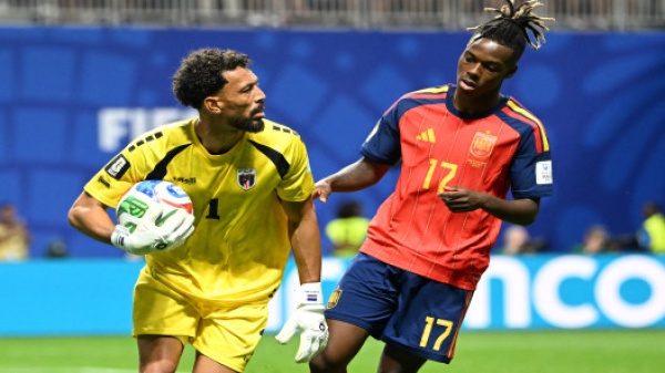 كأس العالم إسبانيا تستهل مشوارها بتعادل سلبي مفاجئ أمام الرأس الأخضر كأس العالم إسبانيا تستهل مشوارها بتعادل سلبي مفاجئ أمام الرأس الأخضر