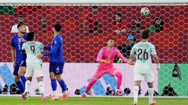 البرتغال تحسم التأهل بثنائية أمام كرواتيا البرتغال تحسم التأهل بثنائية أمام كرواتيا