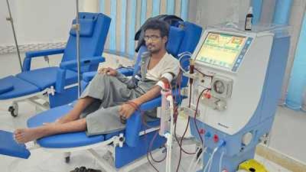 الحصار يفاقم الوضع الصحي في اليمن الحصار يفاقم الوضع الصحي في اليمن