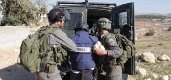 40 صحفيا فلسطينيا في سجون الاحتلال 40 صحفيا فلسطينيا في سجون الاحتلال