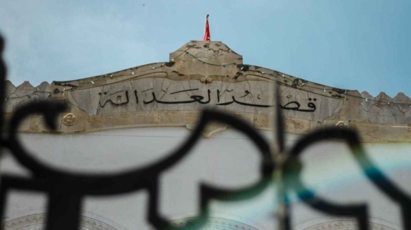 أحكام بين18و30 سنة لشبكة تهريب كوكايين عبر الطرود البريدية أحكام بين18و30 سنة لشبكة تهريب كوكايين عبر الطرود البريدية
