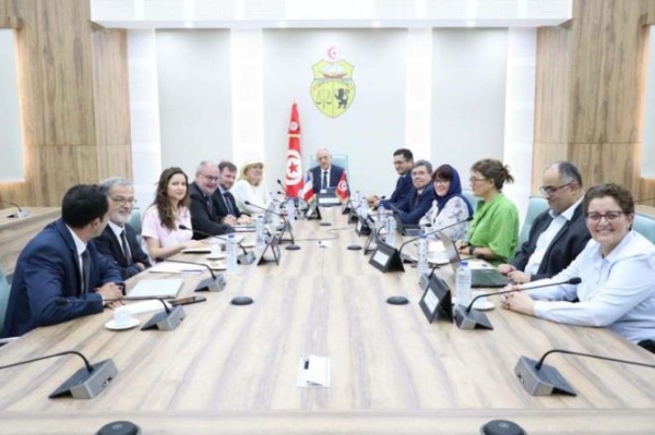 وزير الصحة يلتقي بوفد من الوكالة الفرنسية للتنمية لمتابعة تقدم المشاريع الصحية المنجزة
