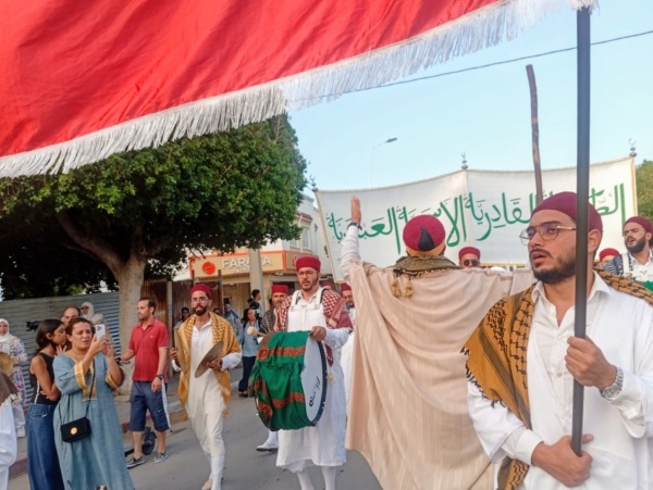 القيروان خرجة صفاقسية تضفي أجواء روحانية على احتفالات المولد النبوي القيروان خرجة صفاقسية تضفي أجواء روحانية على احتفالات المولد النبوي