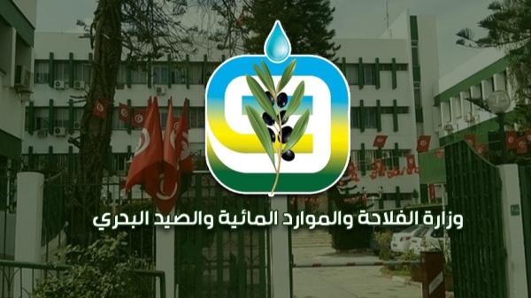 وزارة الفلاحة تدعو الى اتخاذ الاحتياطات اللازمة لحماية الحيوانات والغراسات من الإجهاد الحراري