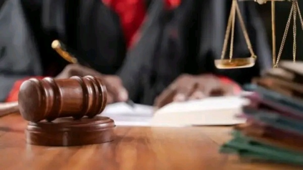 بطاقات إيداع بالسجن ضد المتهمين في قضية طفلة الملاسين