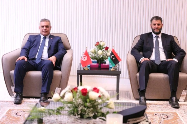 وزير الد اخلي ة ي ؤد ي زيارة عمل إلى ليبيا وزير الد اخلي ة ي ؤد ي زيارة عمل إلى ليبيا