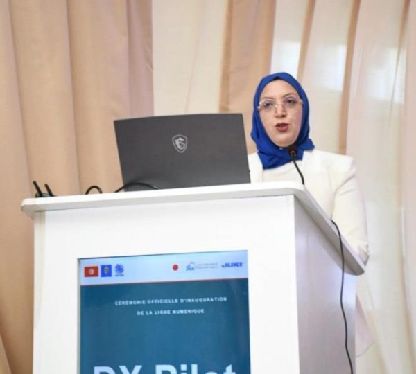 تونس تحتل المرتبة الأولى في تزويد السوق الأوروبية بالملابس المهنية بحصة بلغت 17 بالمائة تونس تحتل المرتبة الأولى في تزويد السوق الأوروبية بالملابس المهنية بحصة بلغت 17 بالمائة