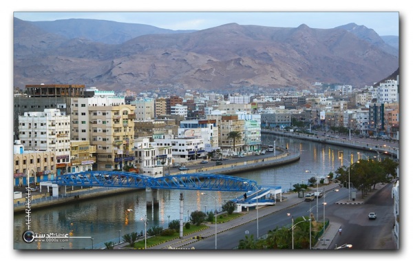 قوات أجنبية تصل إلى المكلا