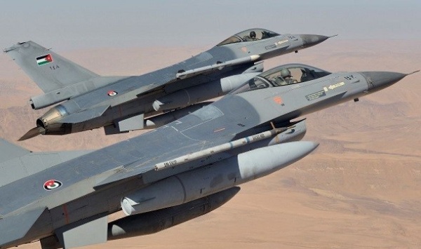 الجيش الأردني يعلن إسقاط ثلاثة صواريخ قادمة من إيران دون إصابات الجيش الأردني يعلن إسقاط ثلاثة صواريخ قادمة من إيران دون إصابات