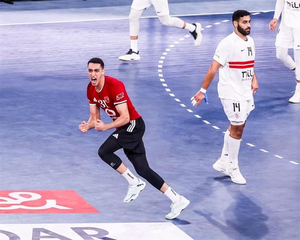 الأهلي يحقق فوز ا تاريخي ا على الزمالك ويتوج ببرونزية كأس العالم للأندية لكرة اليد الأهلي يحقق فوز ا تاريخي ا على الزمالك ويتوج ببرونزية كأس العالم للأندية لكرة اليد