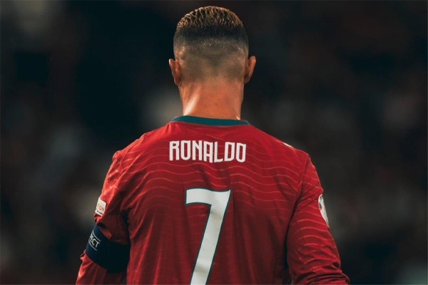 الموقف النهائي لـ رونالدو مع منتخب البرتغال بعد أزمته مع جيسوس