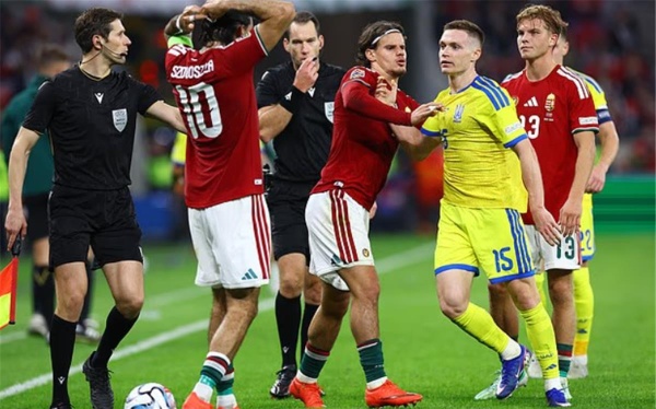 إدراج لاعب ليفربول ضمن قائمة أعداء أوكرانيا وتدخل وزاري بعد اتهام بدعم العدوان الروسي