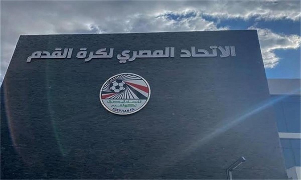 اتحاد الكرة يوضح حقيقة رفضه استقدام حكام أجانب لمباريات الأهلي في الدوري
