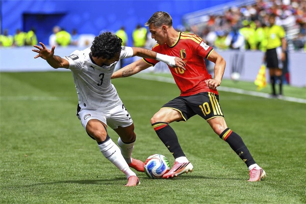 تروسارد بعد تعادل بلجيكا مع مصر علينا ألا نستهين بأي فريق في كأس العالم تروسارد بعد تعادل بلجيكا مع مصر علينا ألا نستهين بأي فريق في كأس العالم